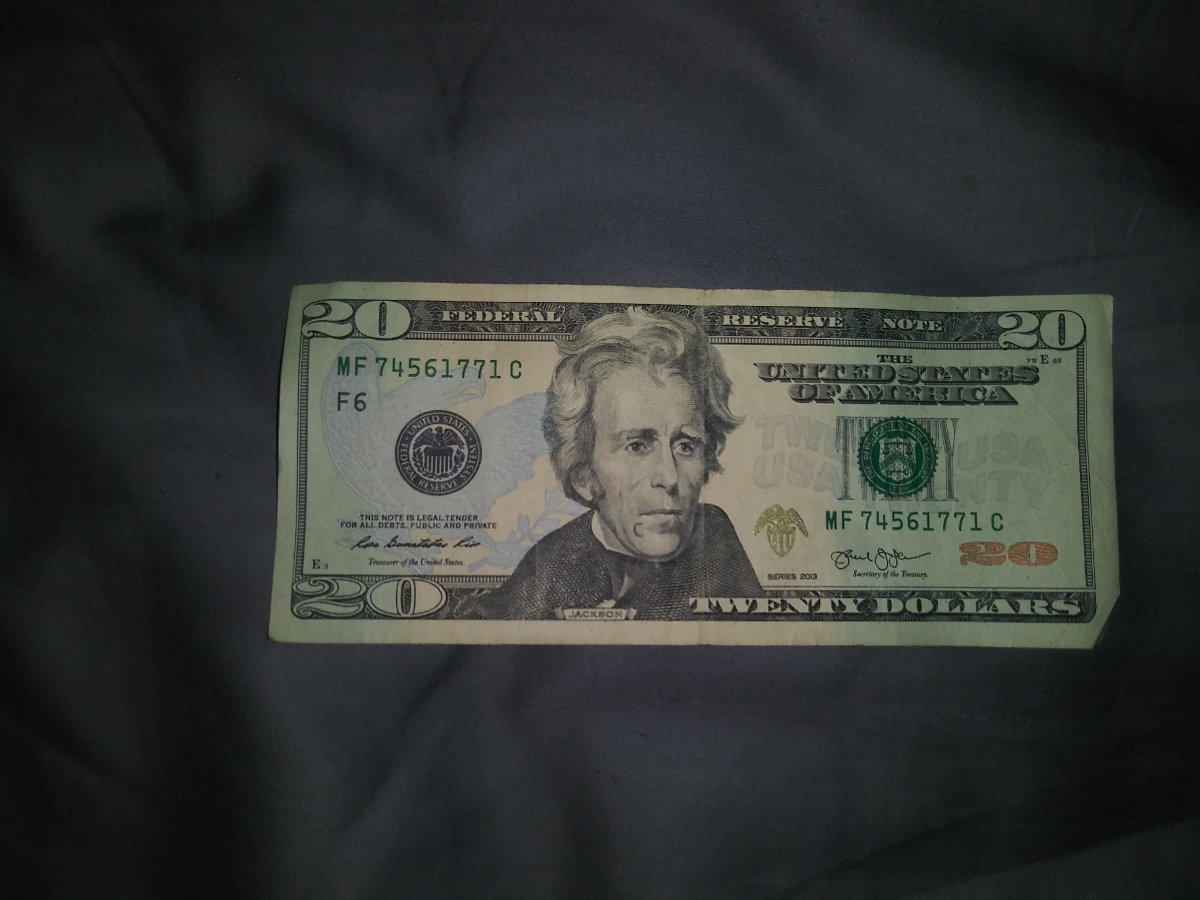 I-Found-A-20-Bill-In-My-Change-Today-That-Had-A-Letter-C-On-The-Face.
